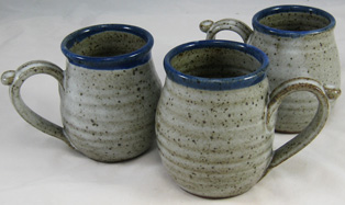 11 oz Mug, Stony gray with blue rim